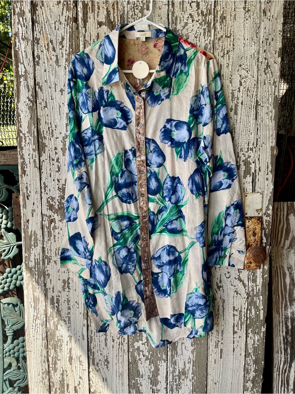 ODDY Blue and Green Floral Button-Up Tunic